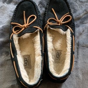 Ugg mocassins